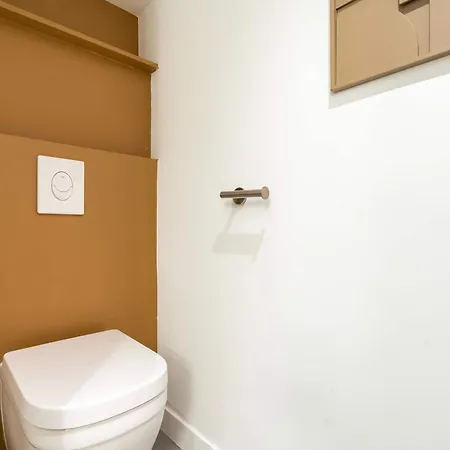 Luxurious Flat With Ac & Lift - Luxembourg Gardens شقة