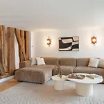 Luxurious Flat With Ac & Lift - Luxembourg Gardens Apartmán