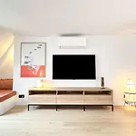 Luxurious Flat With Ac & Lift - Luxembourg Gardens *
