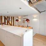 Luxurious Flat With Ac & Lift - Luxembourg Gardens Apartmán