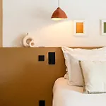Luxurious Flat With Ac & Lift - Luxembourg Gardens Apartmán *