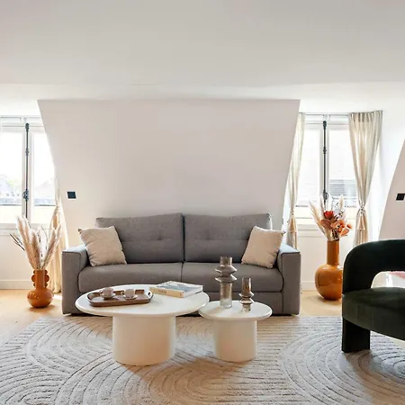 Luxurious Flat With Ac & Lift - Luxembourg Gardens