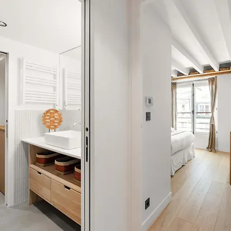 Luxurious Flat With Ac & Lift - Luxembourg Gardens Paris