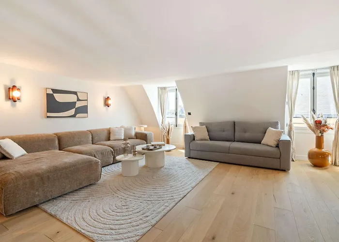 Luxurious Flat With Ac & Lift - Luxembourg Gardens