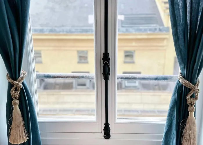 Διαμέρισμα Luxurious Flat With Ac & Lift - Luxembourg Gardens Παρίσι