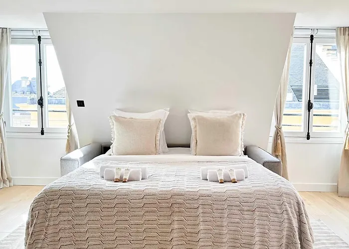 Luxurious Flat With Ac & Lift - Luxembourg Gardens