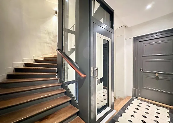 Διαμέρισμα Luxurious Flat With Ac & Lift - Luxembourg Gardens *